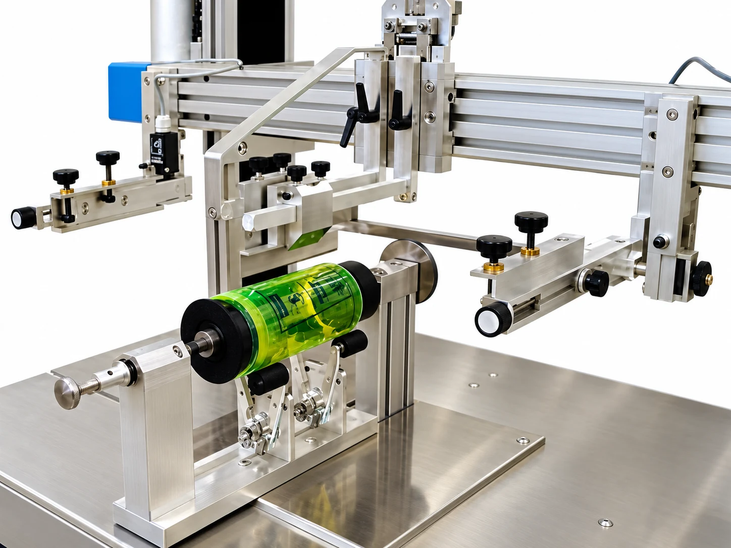 RokuPrint fixture for screen printing a slightly tapered plastic tumbler